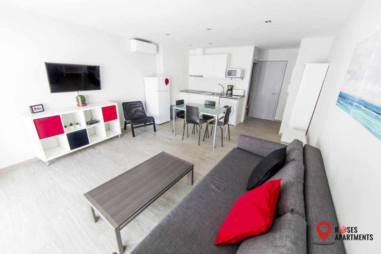 Roses Apartments 2 - Vista Mar Lateral 1Habitacion Екстериор снимка